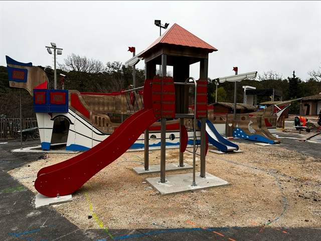 Structures & jeux — chantier RDJ Presta