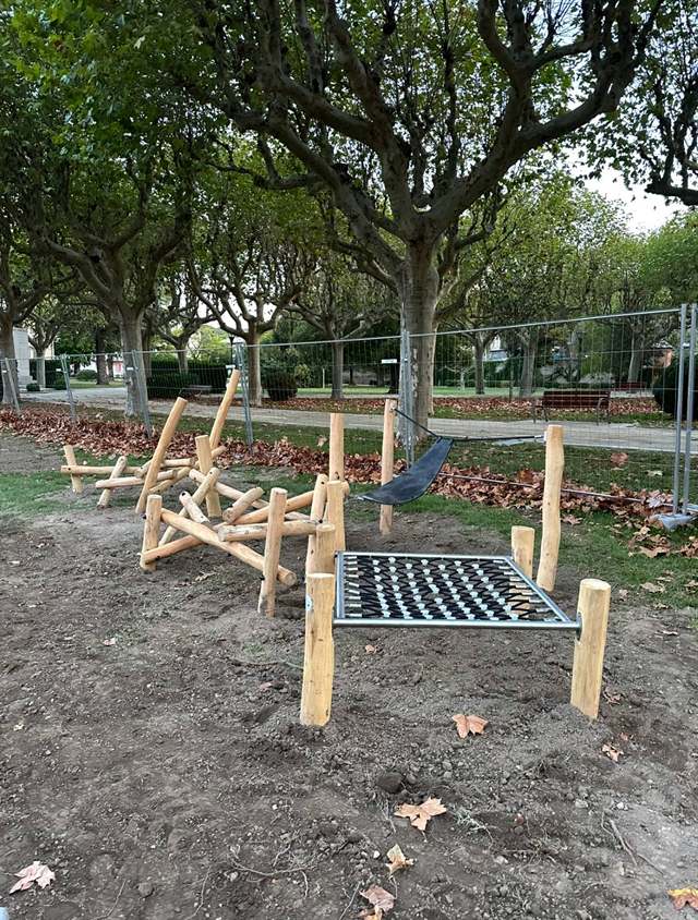 Structures & jeux — chantier RDJ Presta